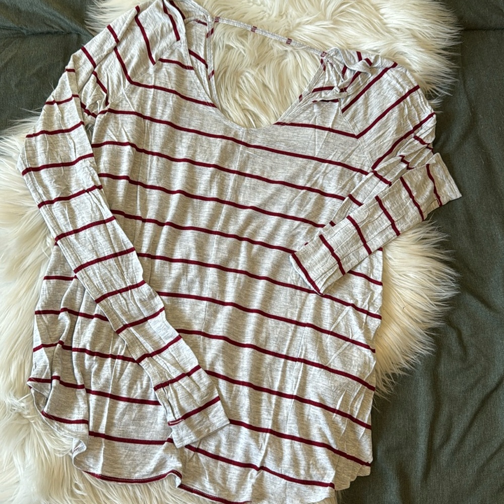 A B E R C R O M B I E & F I T C H Striped Long Sl… - image 1